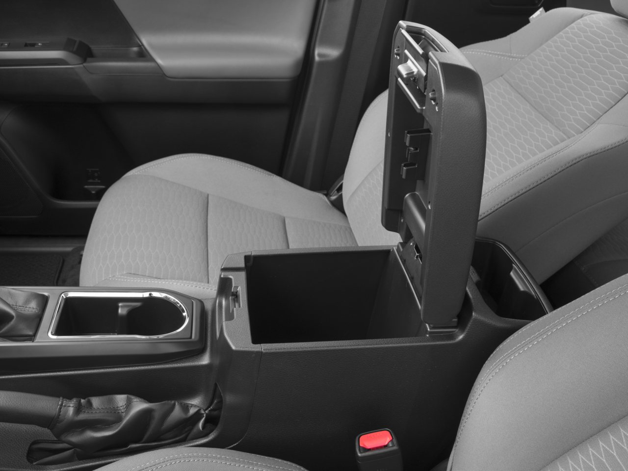 2018 Toyota Tacoma SR V6
