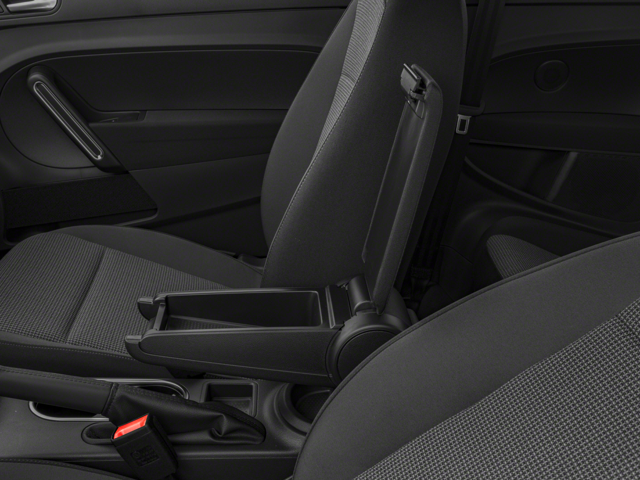 2018 Volkswagen Beetle 2.0T SE