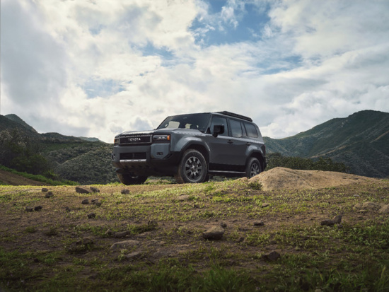 Toyota Land Cruiser SUV