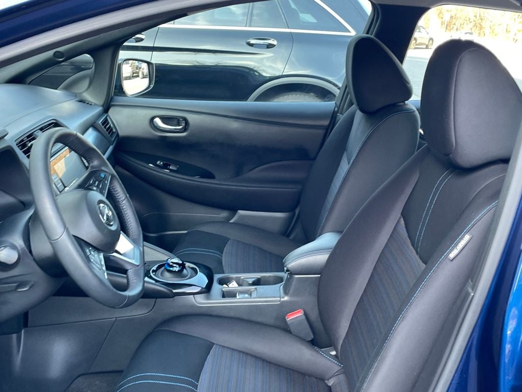 2022 Nissan Leaf SV Plus