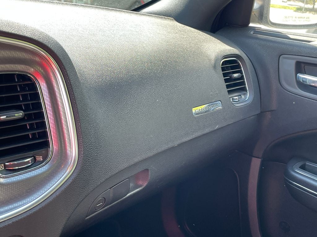 2012 Dodge Charger SE