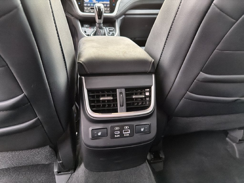 2025 Subaru Outback Touring XT