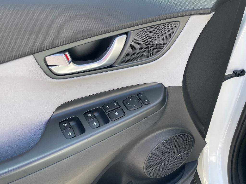 2022 Hyundai Kona Limited