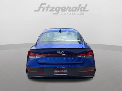 2025 Hyundai Elantra SEL Sport