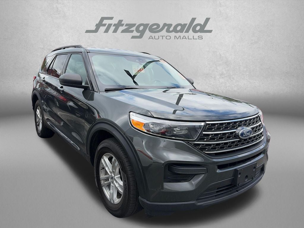 2024 Ford Explorer XLT 4WD's photo