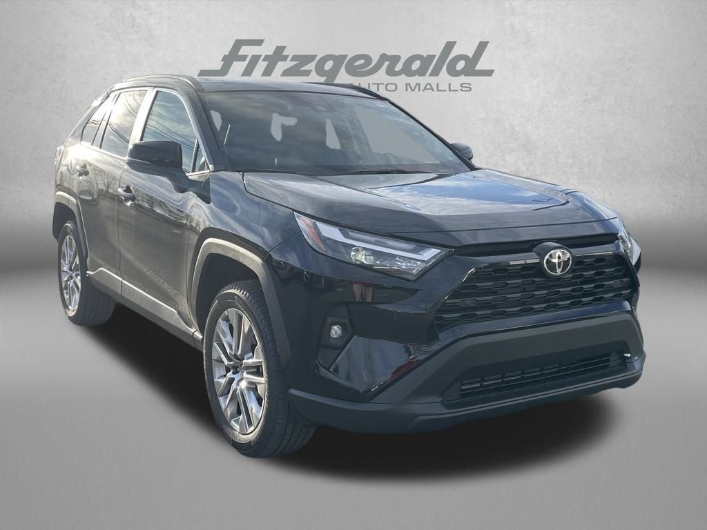 2025 Toyota RAV4 XLE Premium