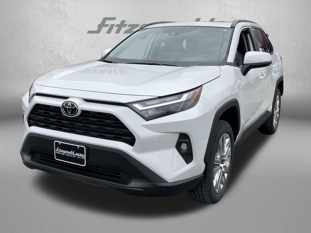 2025 Toyota RAV4 XLE Premium