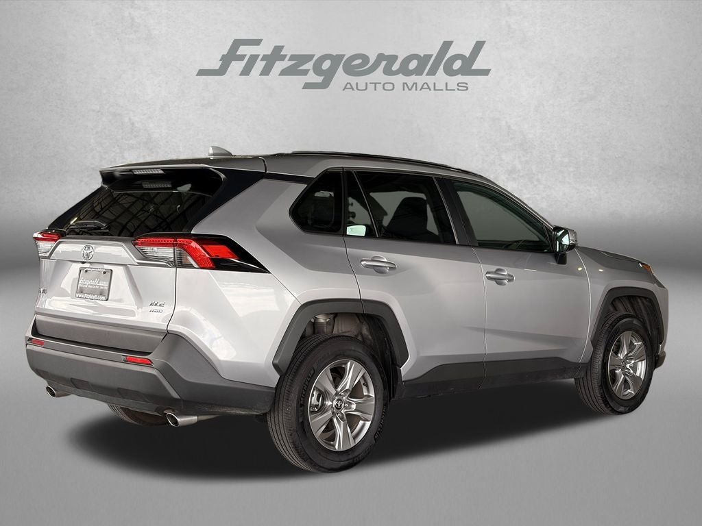 2025 Toyota RAV4 XLE