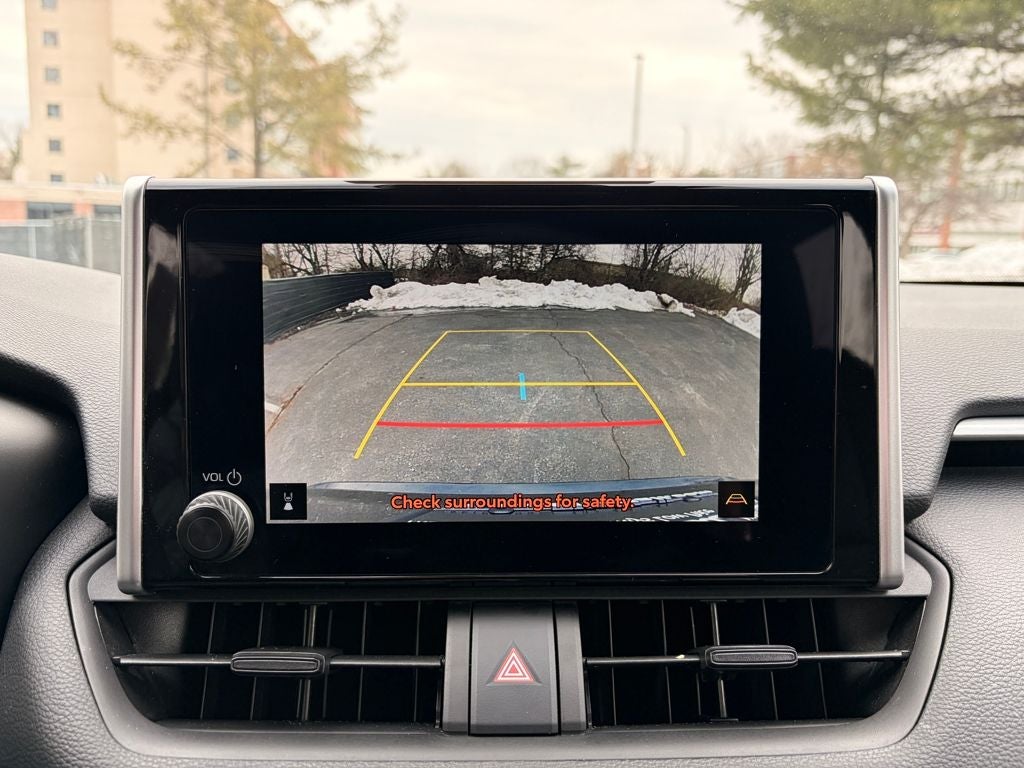 2024 Toyota RAV4 HYBRID SE