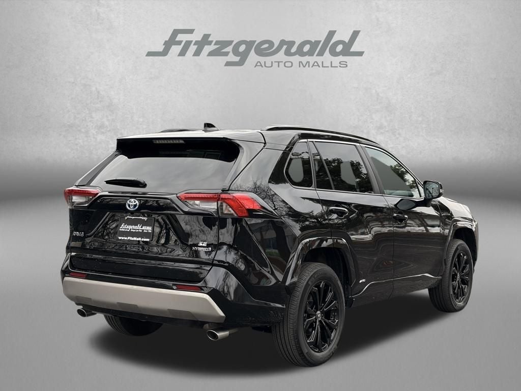 2024 Toyota RAV4 HYBRID SE