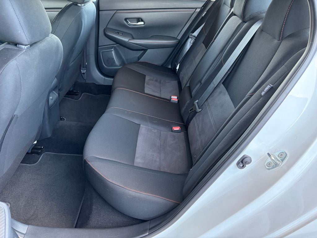 2025 Nissan Sentra SR - Photo 12