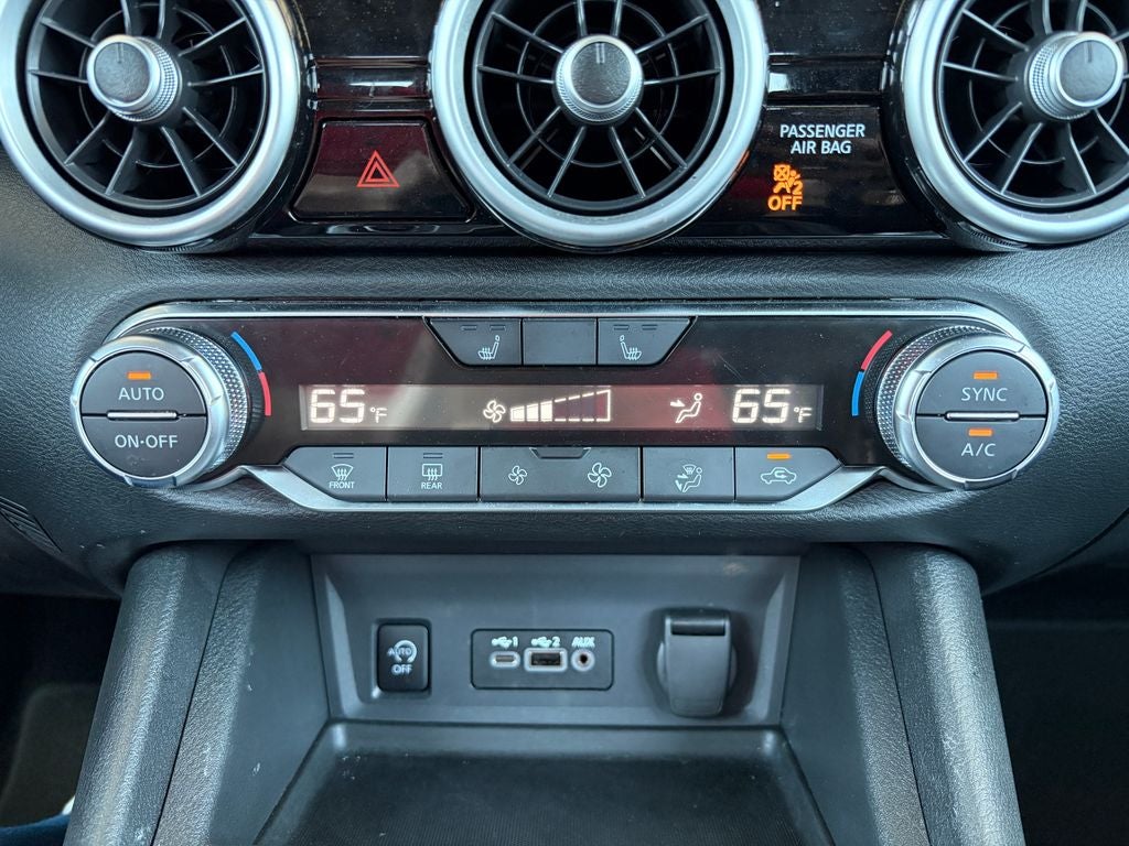 2025 Nissan Sentra SR - Photo 23