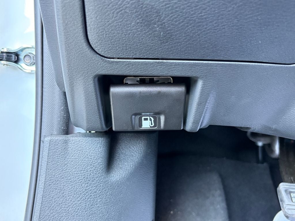 2025 Nissan Sentra SR - Photo 28