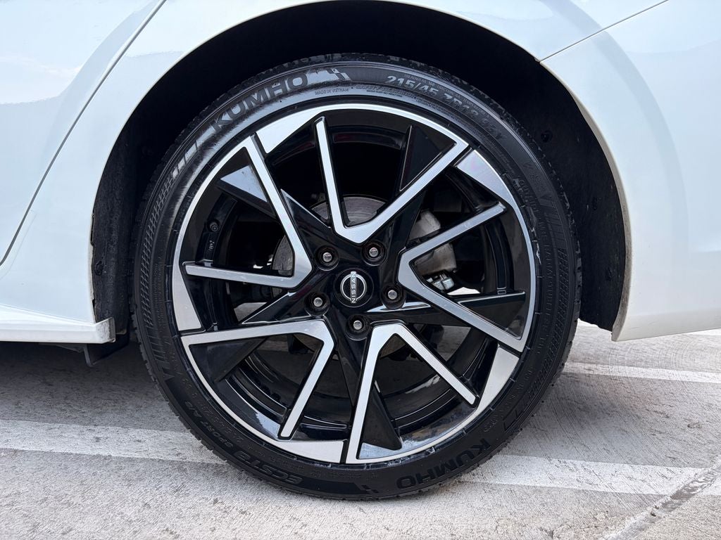 2025 Nissan Sentra SR - Photo 31