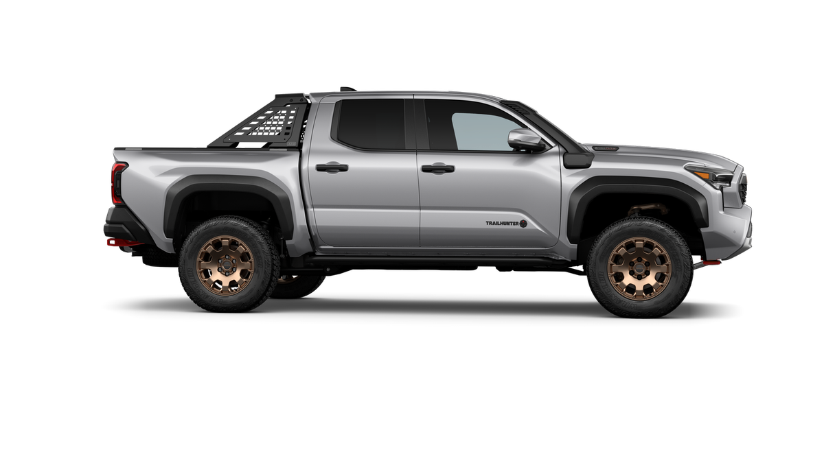 2026 Toyota Tacoma i-FORCE MAX Trailhunter
