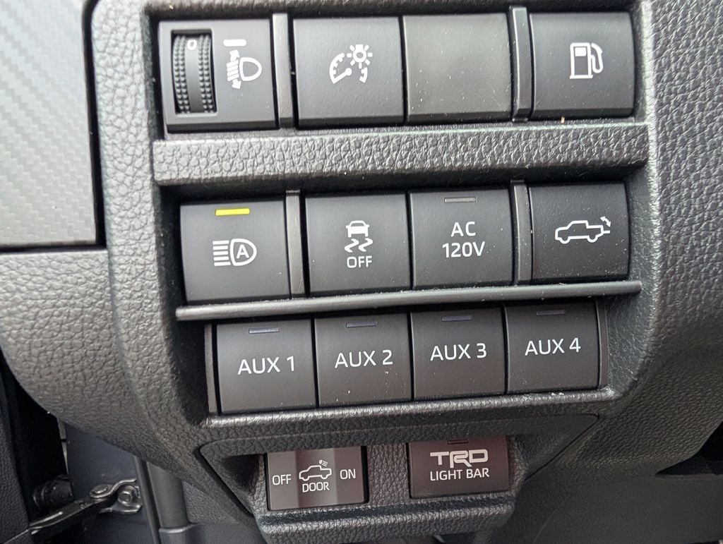 2026 Toyota Tacoma i-FORCE MAX TRD Pro