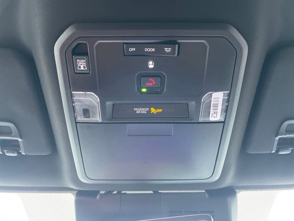 2026 Toyota Tacoma i-FORCE MAX Trailhunter