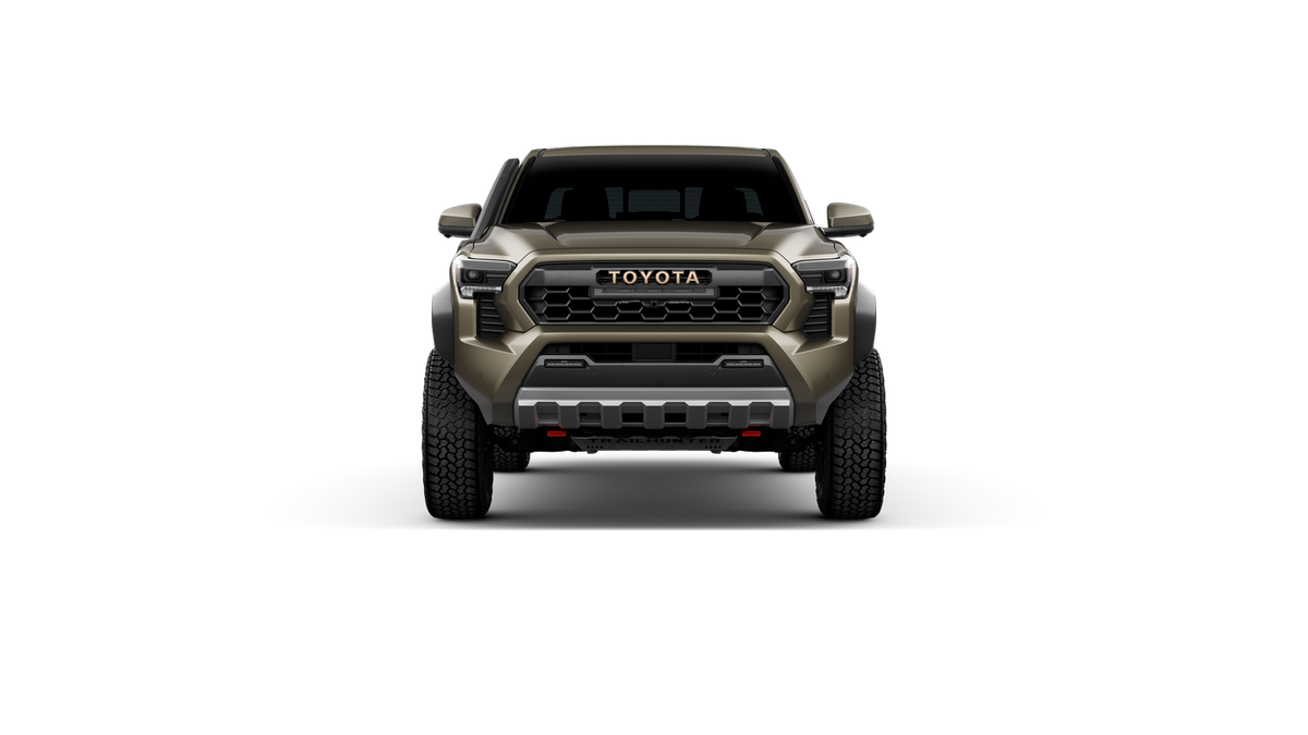 2026 Toyota Tacoma i-FORCE MAX Trailhunter