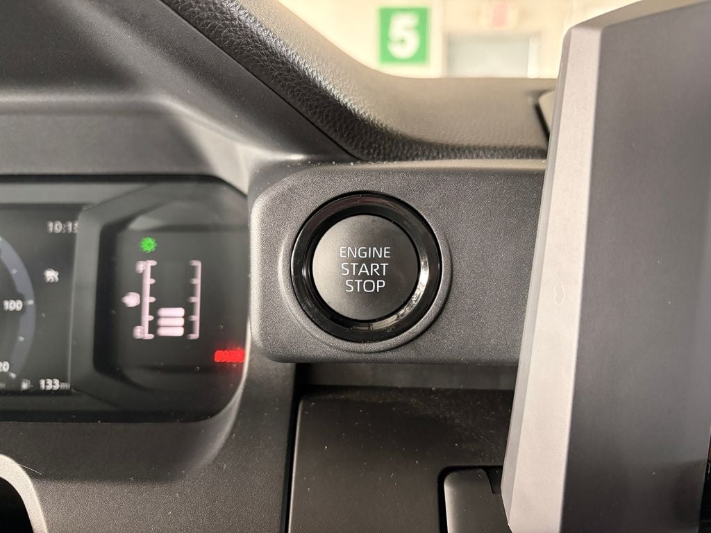 2025 Toyota TACOMA SR SR