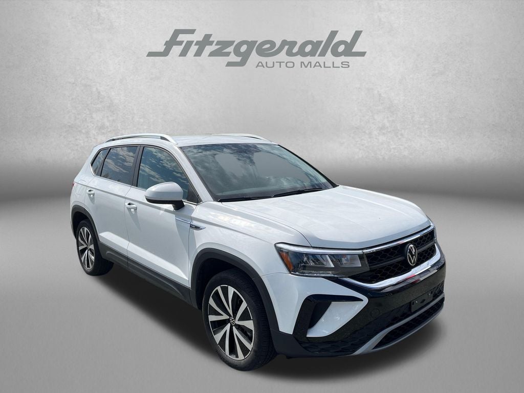 2024 Volkswagen Taos SE