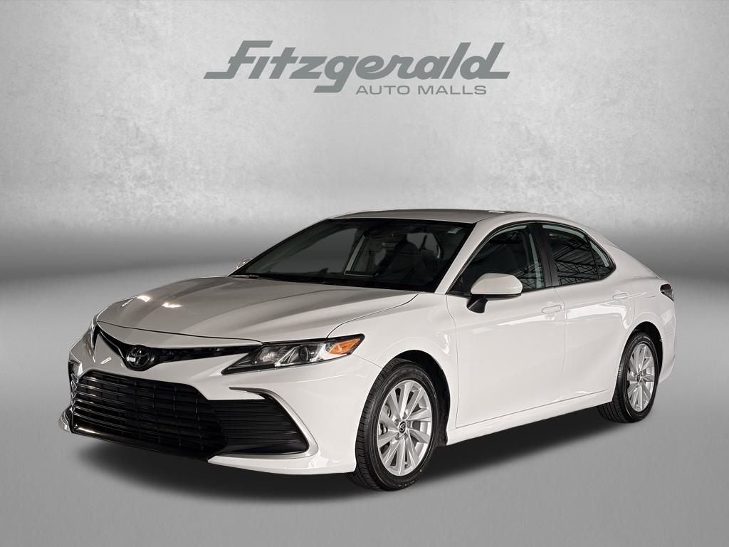 2024 Toyota CAMRY LE