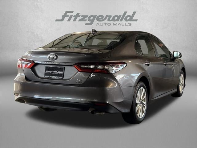2024 Toyota CAMRY LE