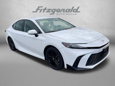 2025 Toyota CAMRY SE