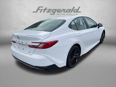 2025 Toyota CAMRY SE