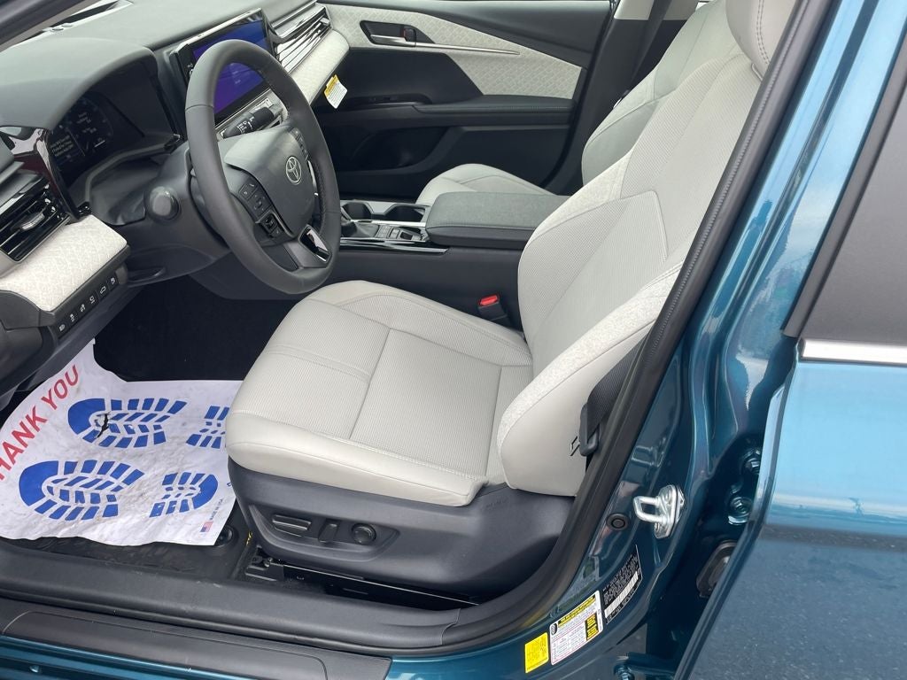 2025 Toyota Camry XLE