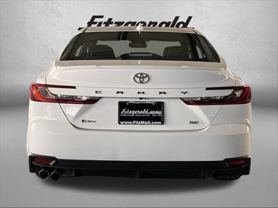 2025 Toyota CAMRY SE
