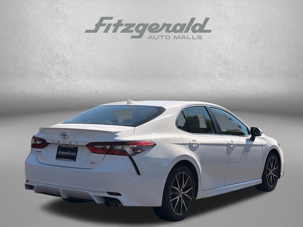 2023 Toyota CAMRY SE