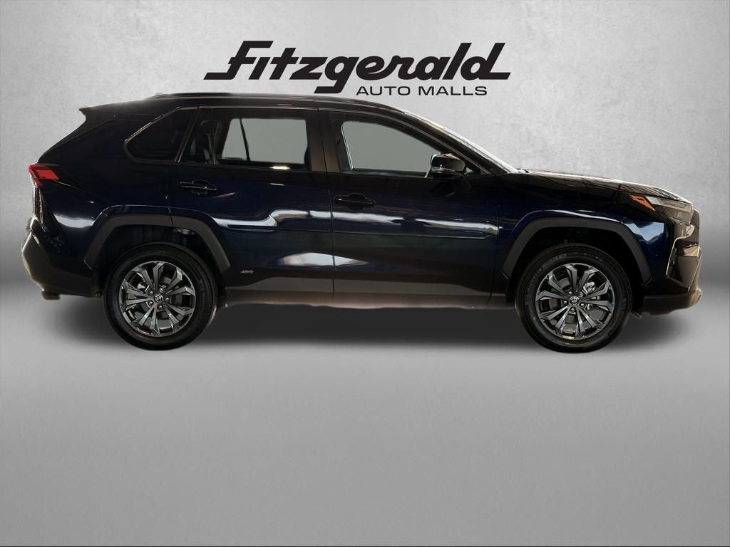 2024 Toyota RAV4 HYBRID XLE Premium