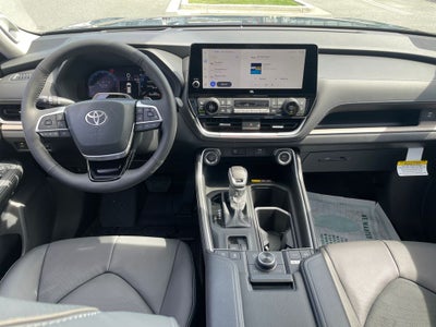 2026 Toyota Grand Highlander Platinum