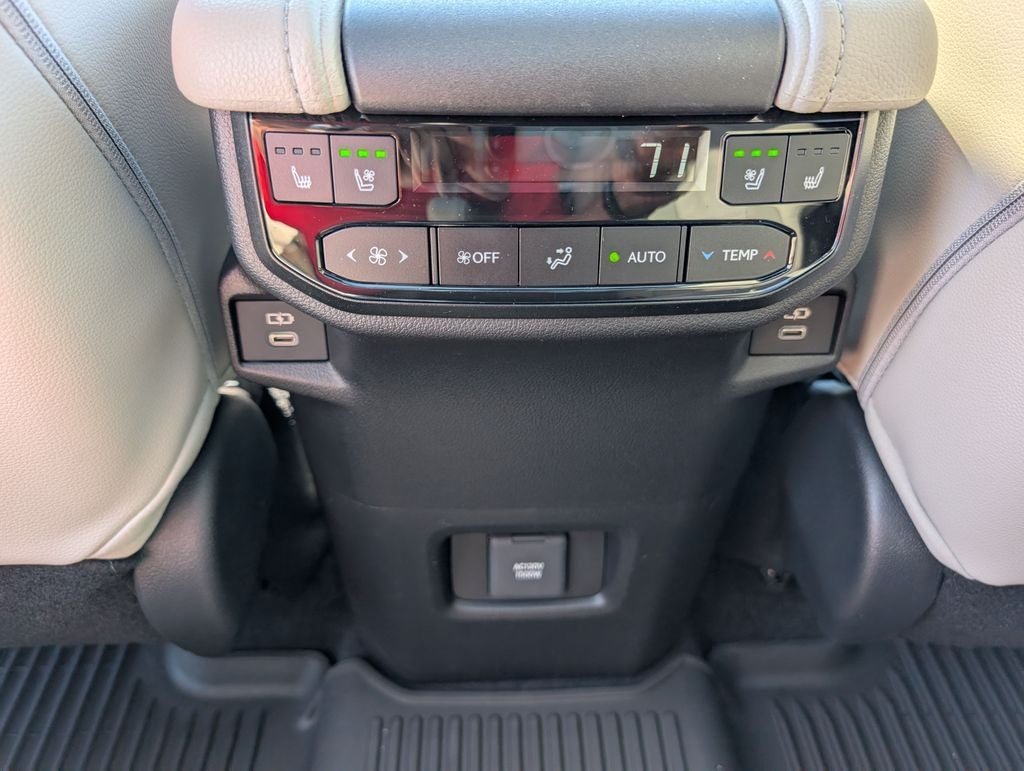 2026 Toyota Grand Highlander Hybrid Hybrid MAX Platinum