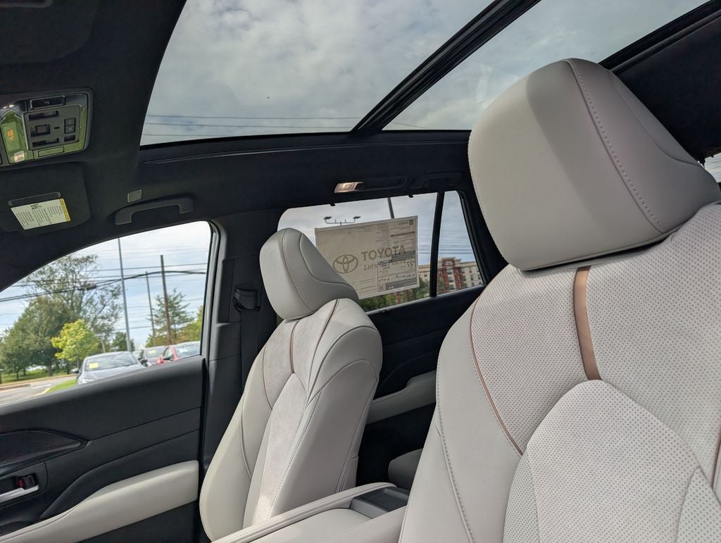 2026 Toyota Grand Highlander Hybrid Hybrid MAX Platinum