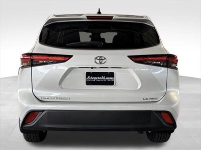 2022 Toyota HIGHLANDER LE
