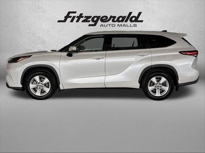 2022 Toyota HIGHLANDER LE