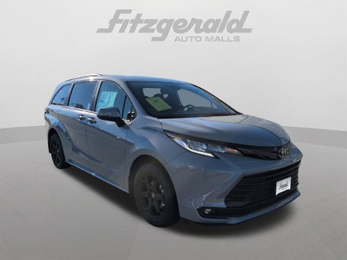 2026 Toyota Sienna Woodland Edition