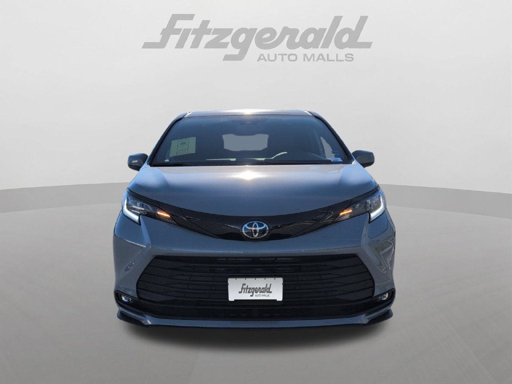 2026 Toyota Sienna Woodland Edition