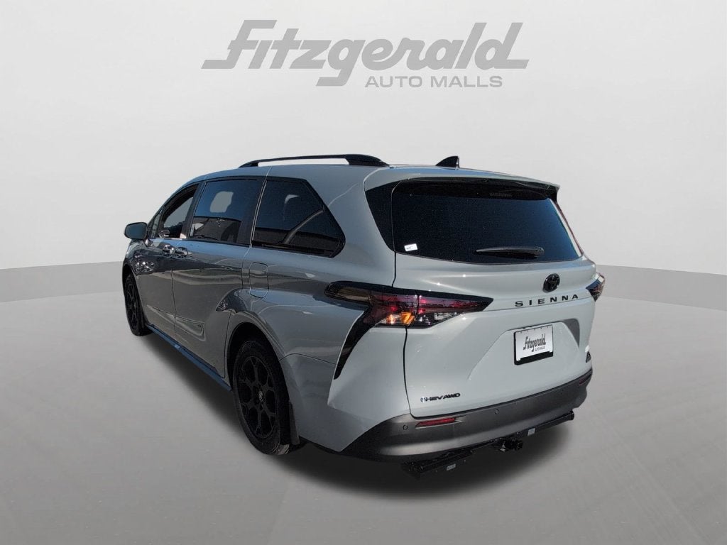 2026 Toyota Sienna Woodland Edition