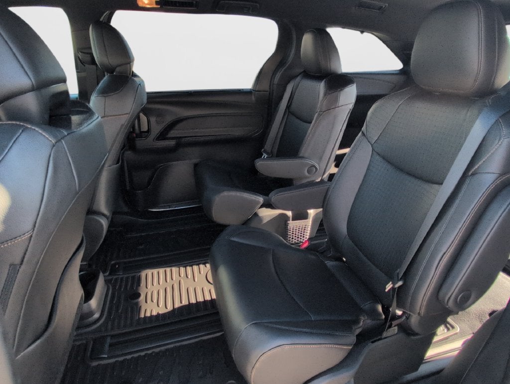 2026 Toyota Sienna Woodland Edition