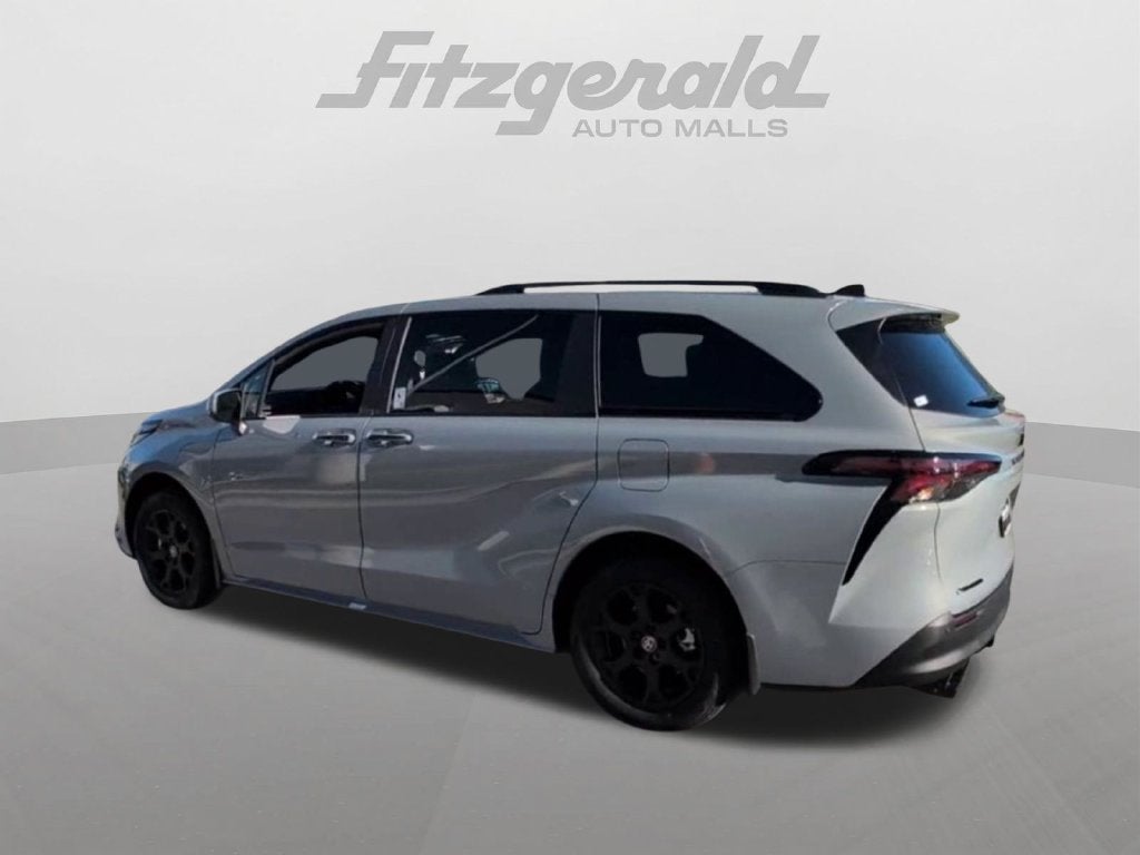 2026 Toyota Sienna Woodland Edition