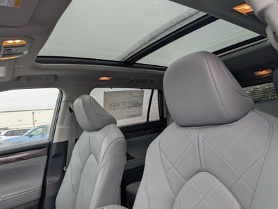 2026 Toyota Highlander Hybrid Hybrid Platinum