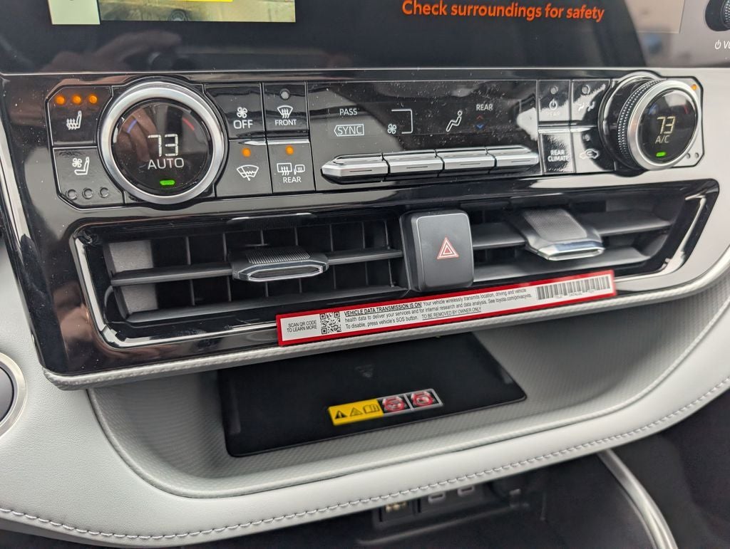 2026 Toyota Highlander Hybrid Hybrid Platinum