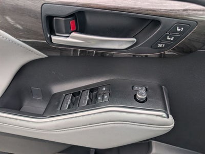 2026 Toyota Highlander Hybrid Hybrid Platinum