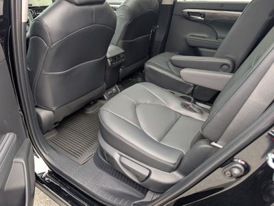 2026 Toyota Highlander Hybrid Hybrid Platinum