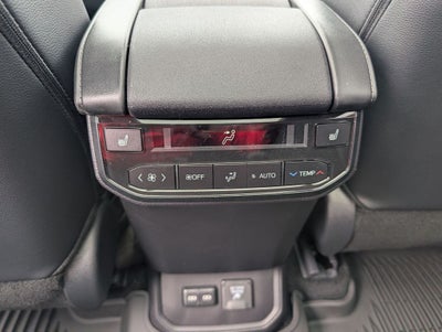2026 Toyota Highlander Hybrid Hybrid Platinum