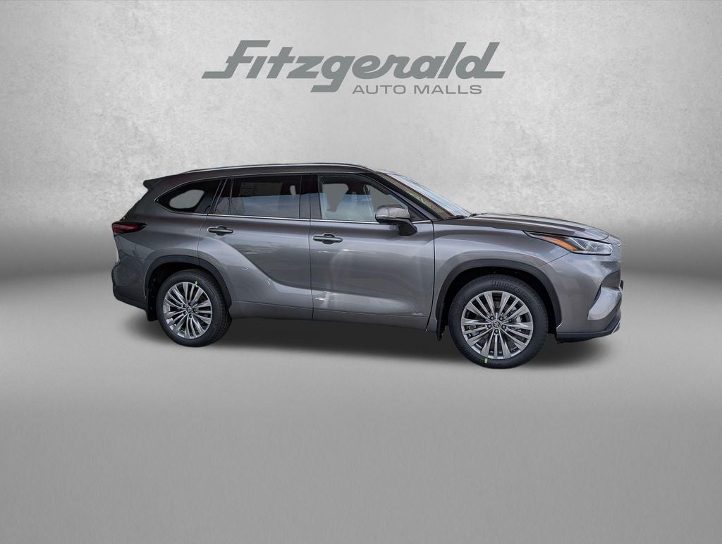 2026 Toyota Highlander Hybrid Hybrid Platinum
