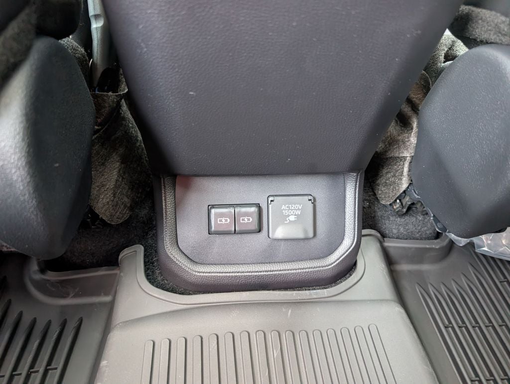 2026 Toyota Highlander Hybrid Hybrid Platinum