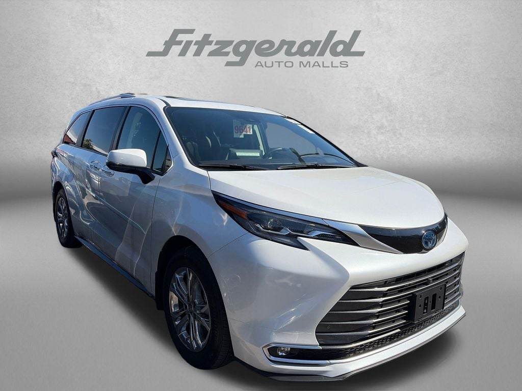 2024 Toyota Sienna Platinum 7 Passenger Gaithersburg MD